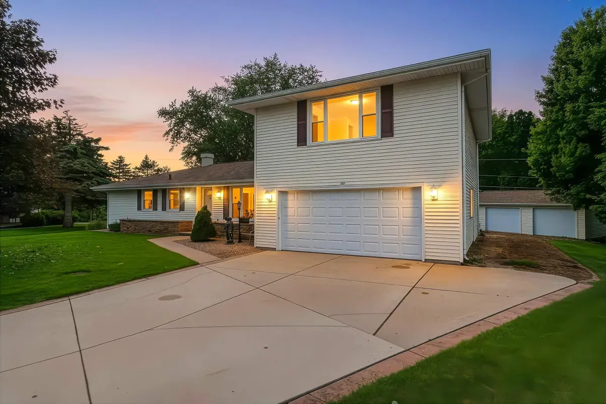 2931 Brookview Drive, Green Bay, WI 54313 - #1