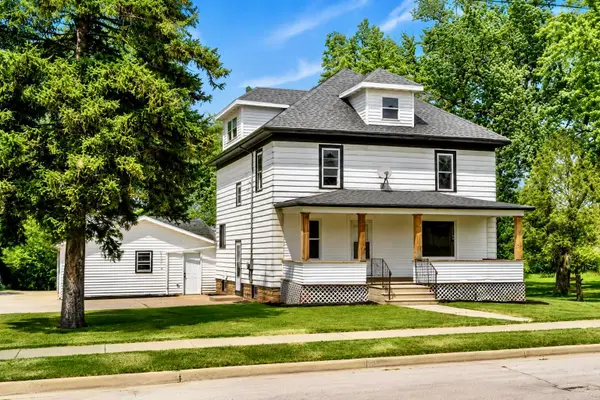 1571 Day Street, GREENLEAF, WI 54126
