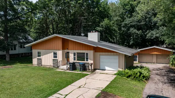 622 W Fulton Street, WAUPACA, WI 54981