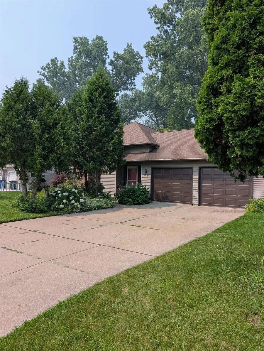 2050 Hilltop Drive, Ashwaubenon, WI 54313-9320 - #3