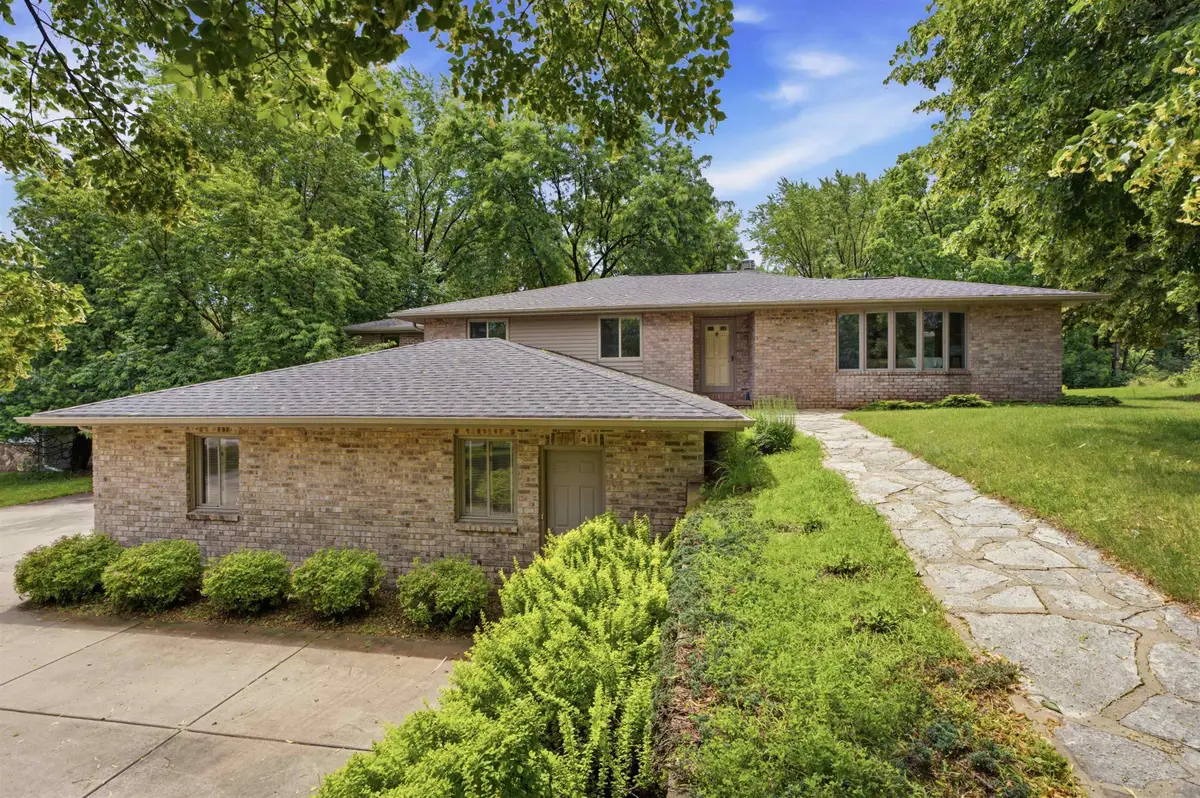 2581 White Pine Road, Suamico, WI 54313 - #1