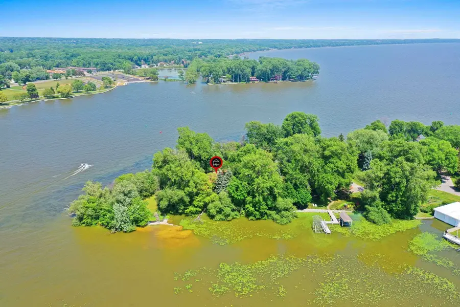 200 Lake Road, Menasha, WI 54952-3419 - #3