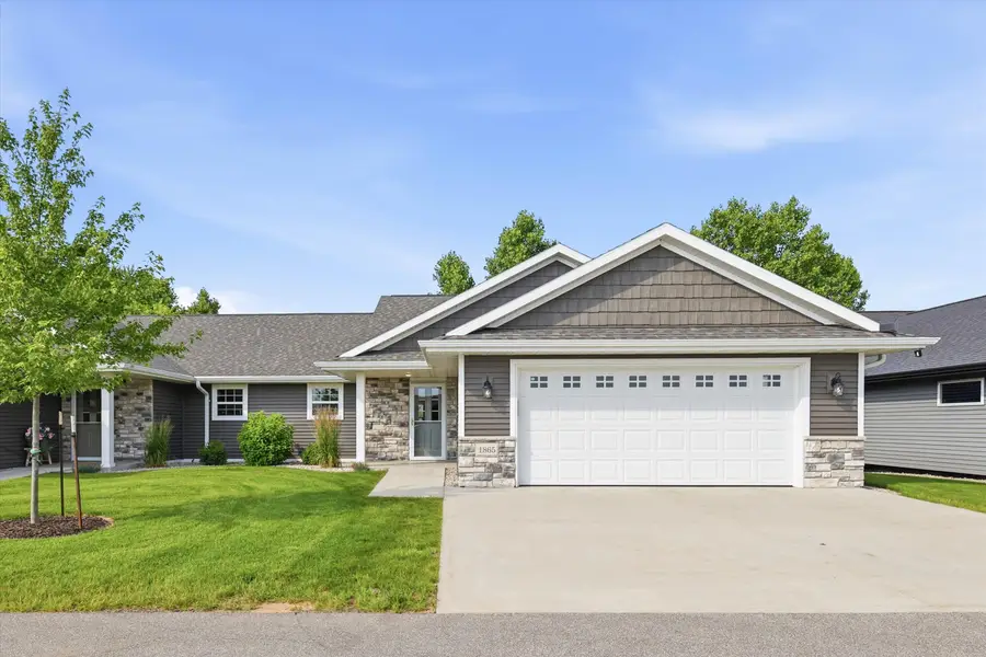 1865 Southbridge Road, De Pere, WI 54115 - #2