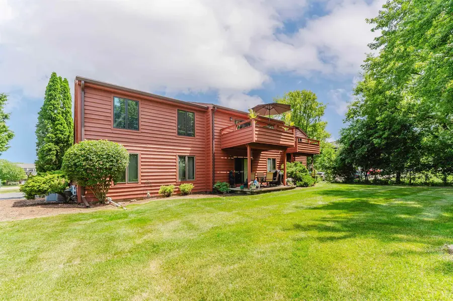 2250 Meadowbrook Court #UNIT C, Oshkosh, WI 54904-7853 - #2