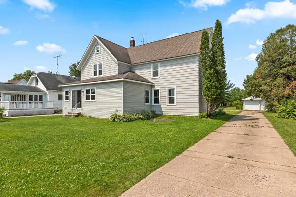 N6255 Airport Road, BOWLER, WI 54416