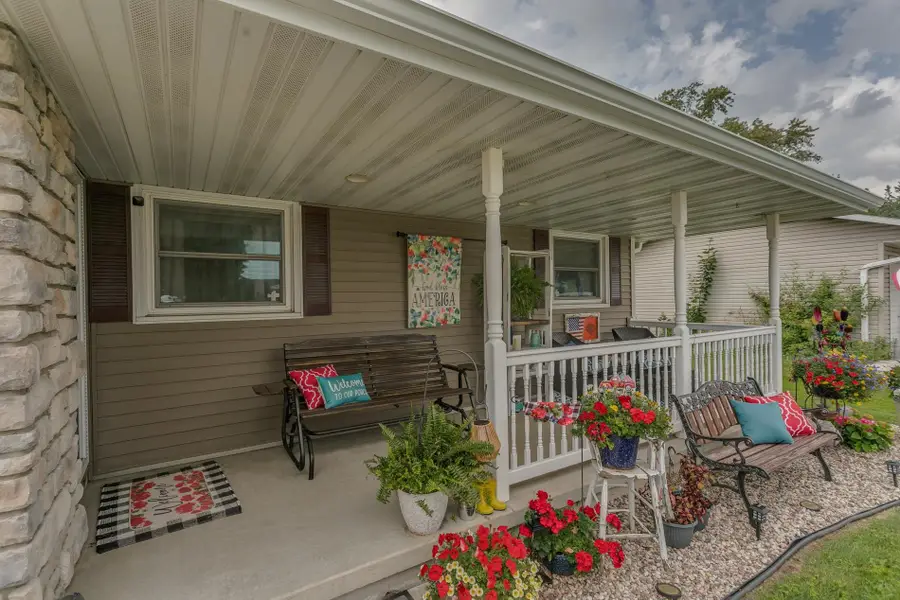 2112 S Oneida Street, Green Bay, WI 54304 - #3