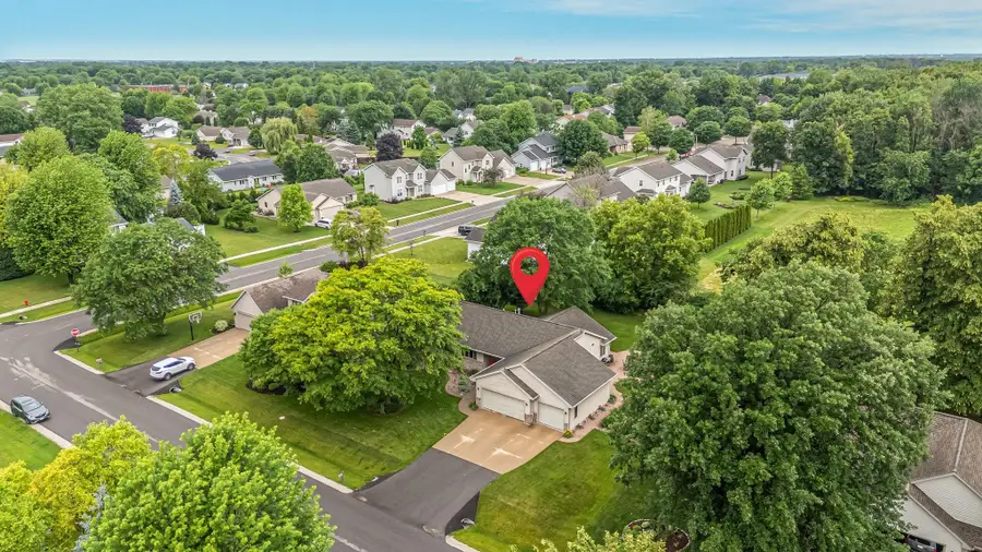W6674 Cedar Ridge Drive, Appleton, WI 54915 - #3