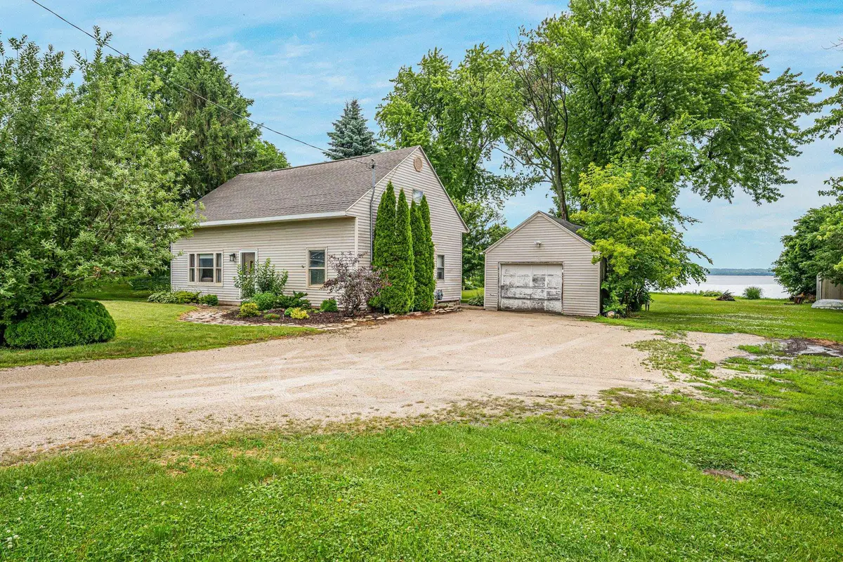 N7995 Lakeshore Drive, Fond Du Lac, WI 54937 - #1