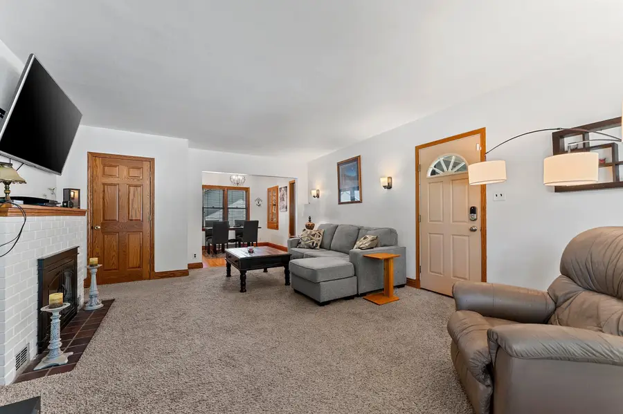 314 S Huron Street, De Pere, WI 54115 - #3