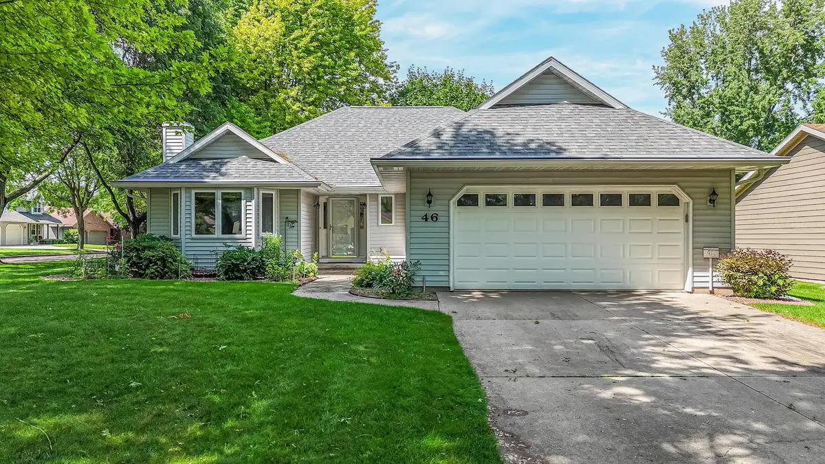 46 Kensington Court, Appleton, WI 54915 - #1