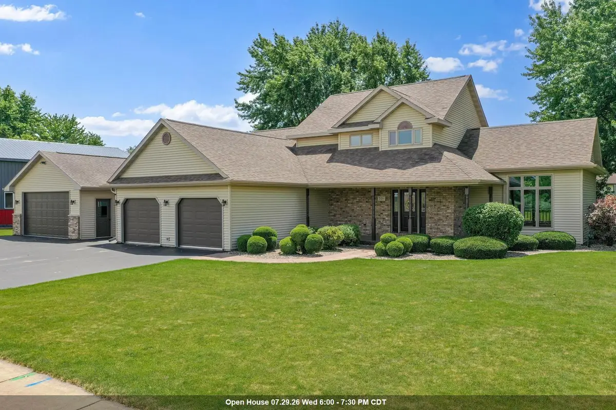 306 E Birch Street, Black Creek, WI 54106-9727 - #1