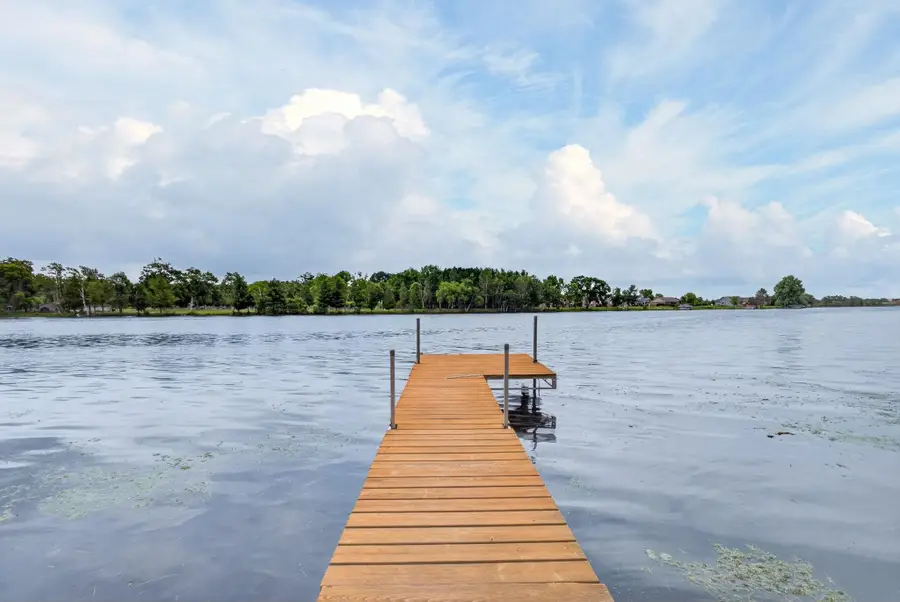 530 E Park Drive, Peshtigo, WI 54157 - #2