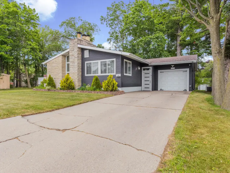 2108 18th Street, Menominee, MI 49858 - #3