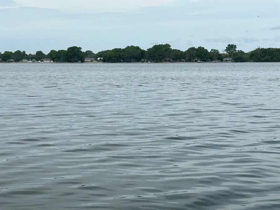 1196 Pages Point Drive, Menasha, WI 54952 - #3