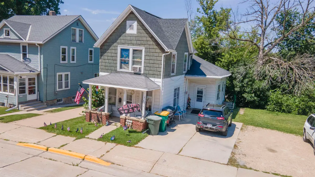 208 W Jackson Street, Ripon, WI 54971 - #1