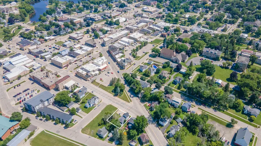 208 W Jackson Street, Ripon, WI 54971 - #3