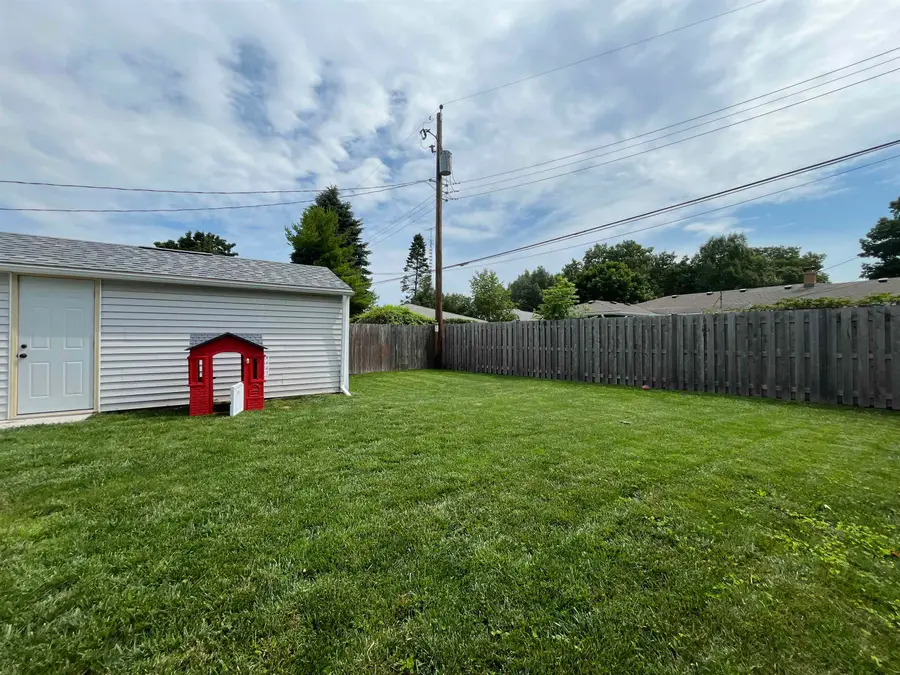 7737 10th Avenue, Kenosha, WI 53143 - #3