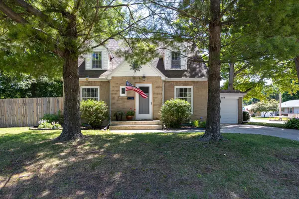 1073 W Wisconsin Avenue, KAUKAUNA, WI 54130