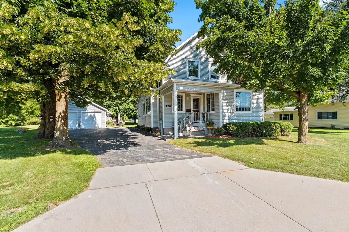 420 Smith Avenue, Oconto, WI 54153 - #1