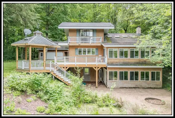 996 Lakeside Street, WHITE LAKE, WI 54491-9430