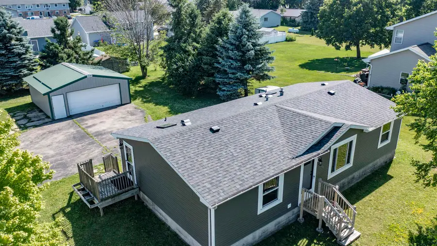 500 Pheasant Drive, New London, WI 54961 - #2