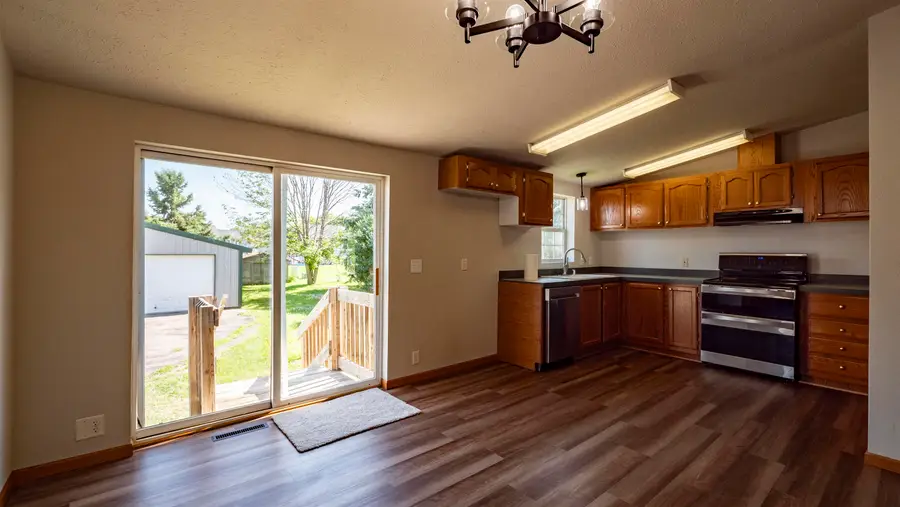 500 Pheasant Drive, New London, WI 54961 - #3