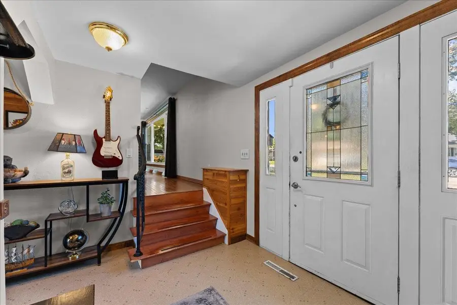 1496 Russell Street, Green Bay, WI 54304-3047 - #2