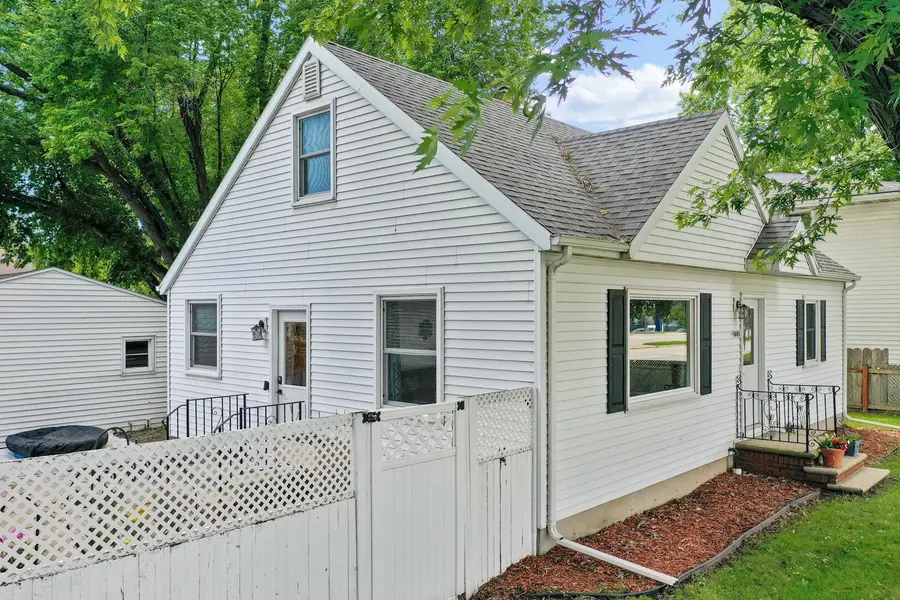 1643 W Mason Street, Green Bay, WI 54303-2365 - #2