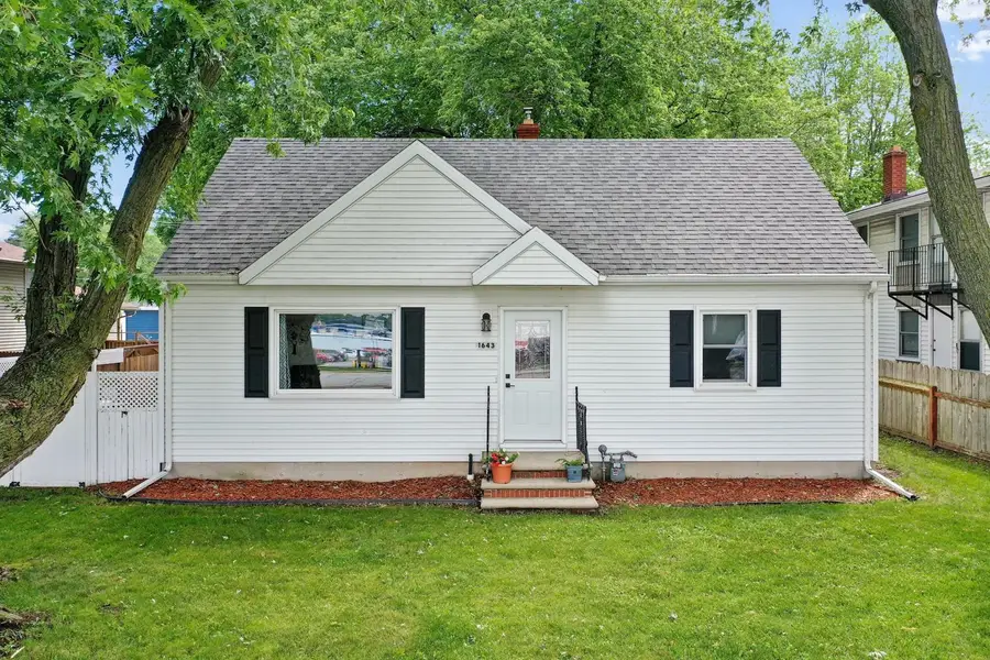 1643 W Mason Street, Green Bay, WI 54303-2365 - #3