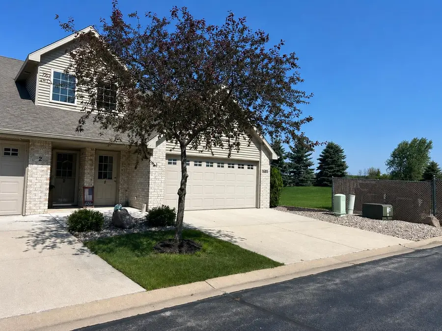 1685 W Main Circle #1, De Pere, WI 54115-3941 - #2