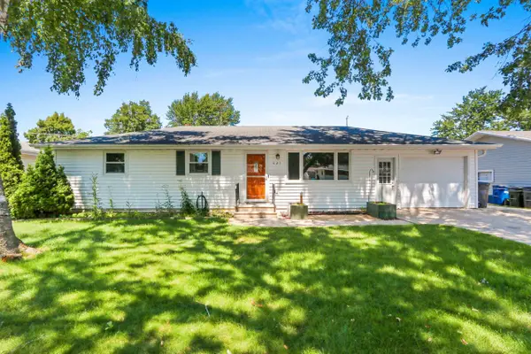 621 Karl Street, GREEN BAY, WI 54301-2218