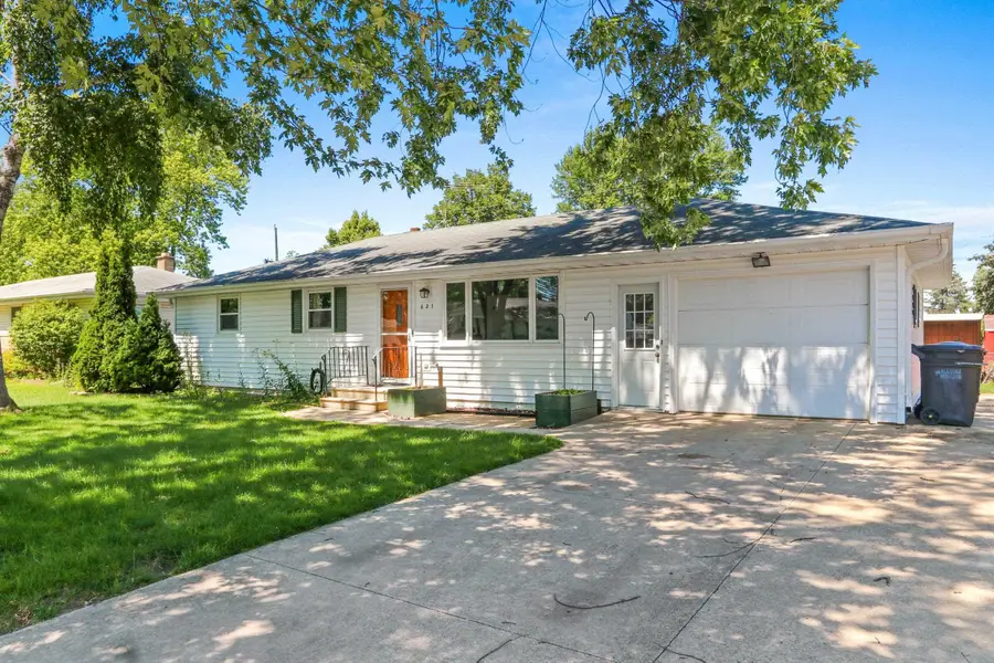 621 Karl Street, Green Bay, WI 54301-2218 - #2
