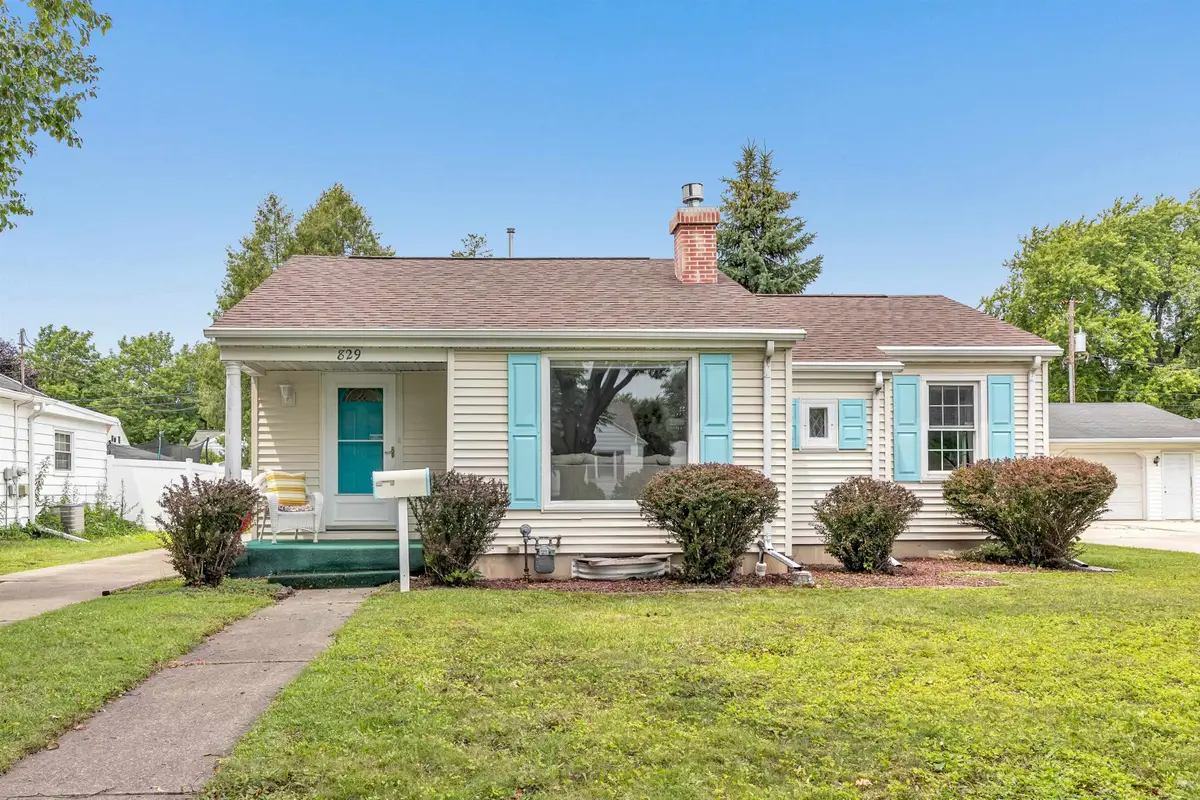 829 Ethel Avenue, Green Bay, WI 54303-3959 - #1