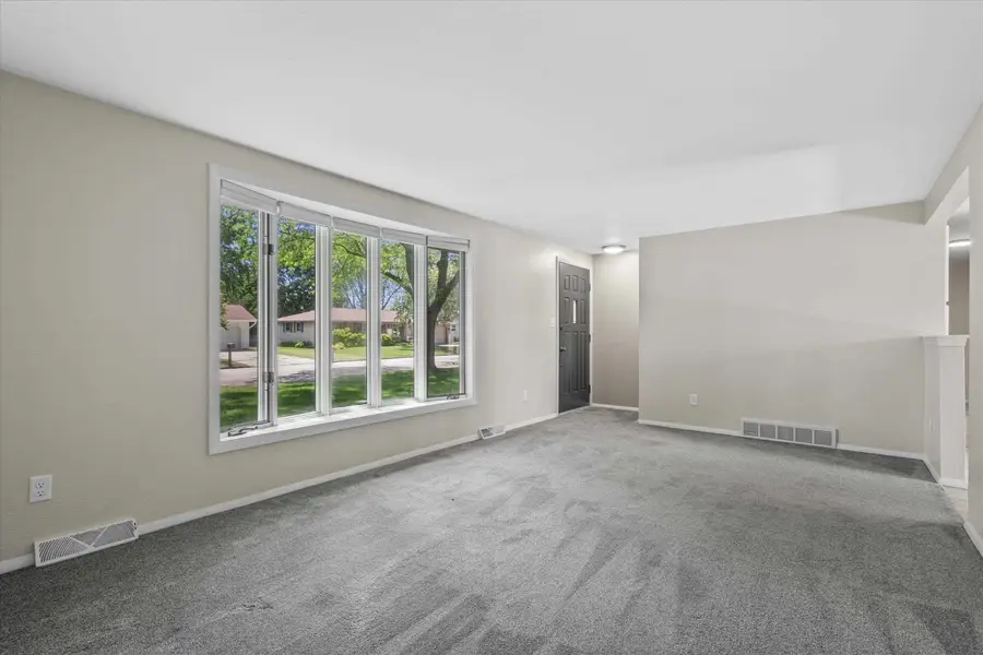 1508 Apache Avenue, Green Bay, WI 54313 - #3