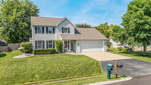 W2434 Snowberry Drive, APPLETON, WI 54915-7484