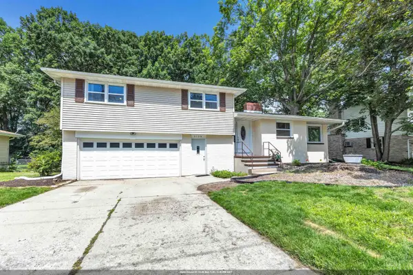2136 9th Street, GREEN BAY, WI 54304