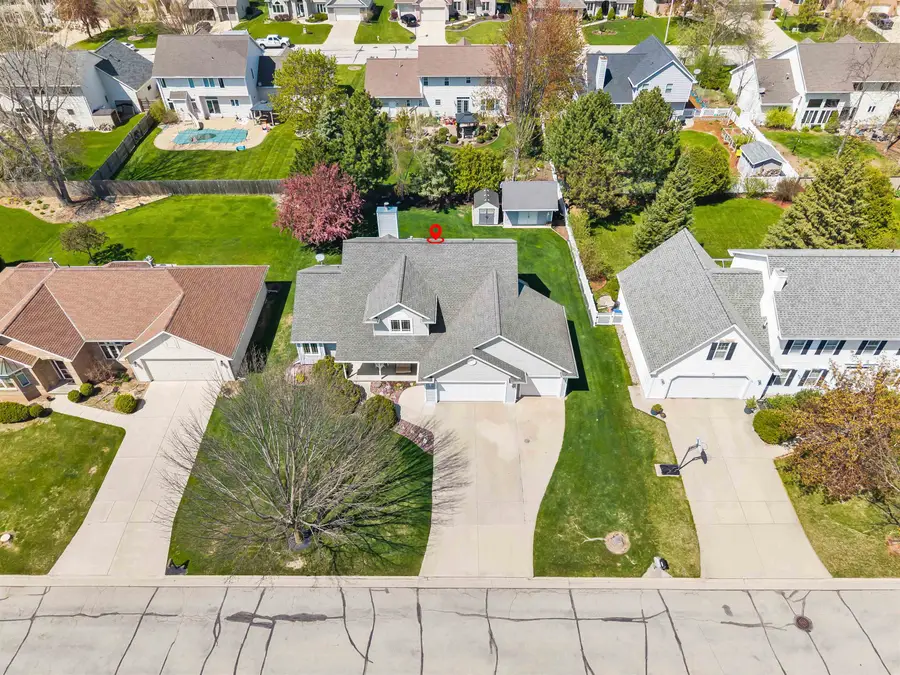 3445 Edinburgh Road, Green Bay, WI 54311 - #2