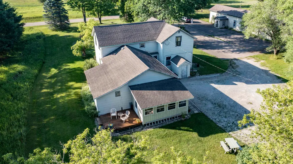 1600 Townsend Road, Waupaca, WI 54981 - #1