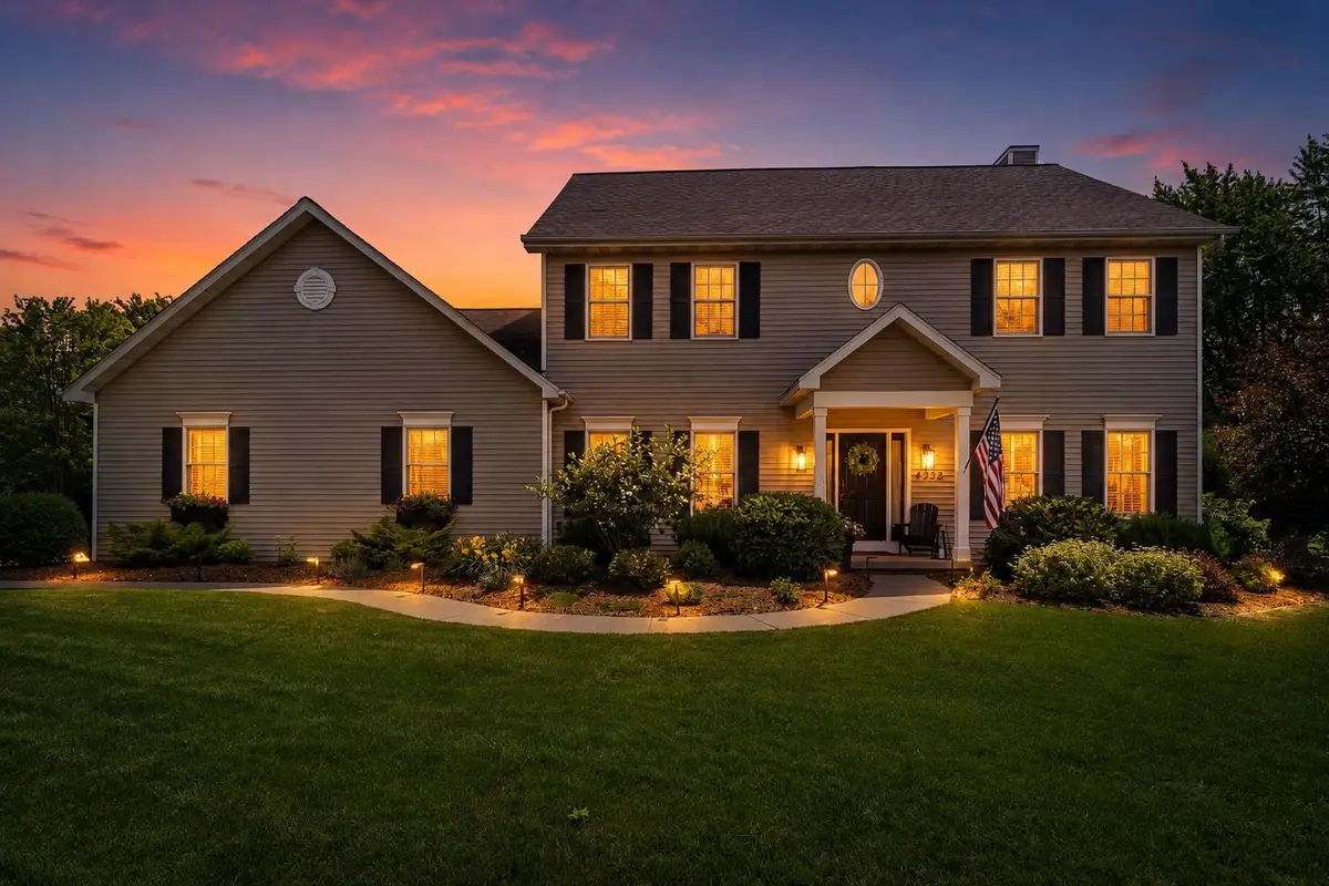 4232 N Terraview Drive, Appleton, WI 54913 - #1