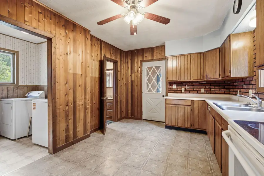 308 Francis Avenue, Cascade, WI 53011 - #3