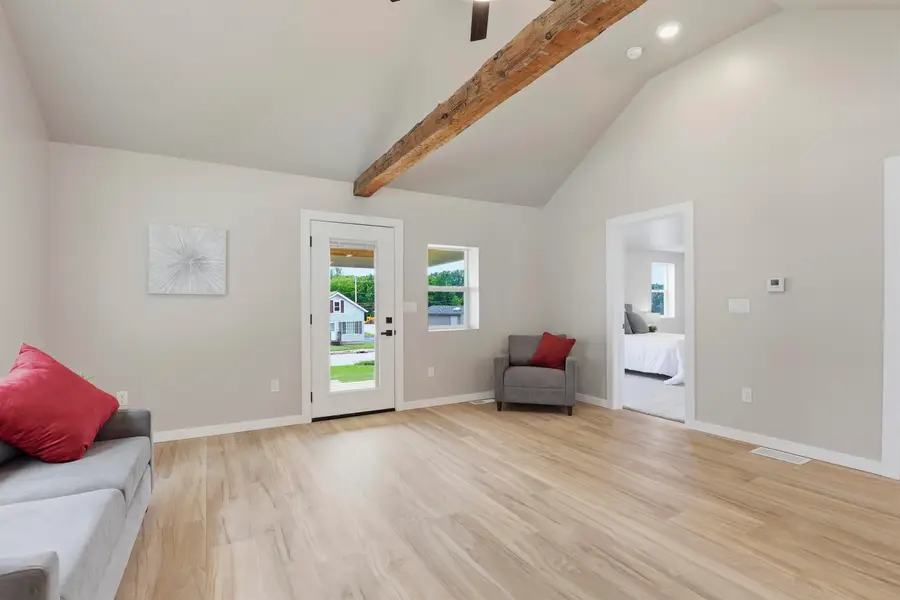 421 W Main Street, Hortonville, WI 54944 - #3
