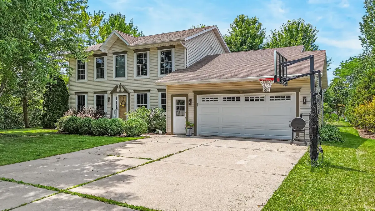 590 Brookfield Boulevard, Fond Du Lac, WI 54935 - #1