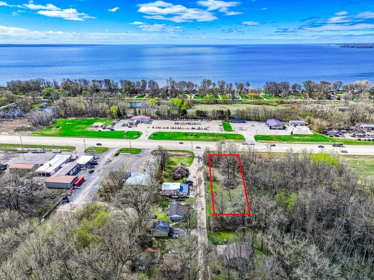 N8811 Hwy 10 & 114, Menasha, WI 54952 - #1