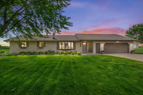 N2781 Maloney Road, FREEDOM, WI 54130