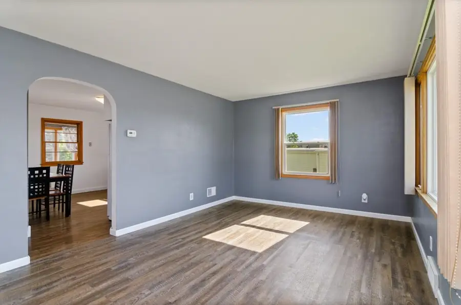335 E Cedar Street, Pulaski, WI 54162 - #2