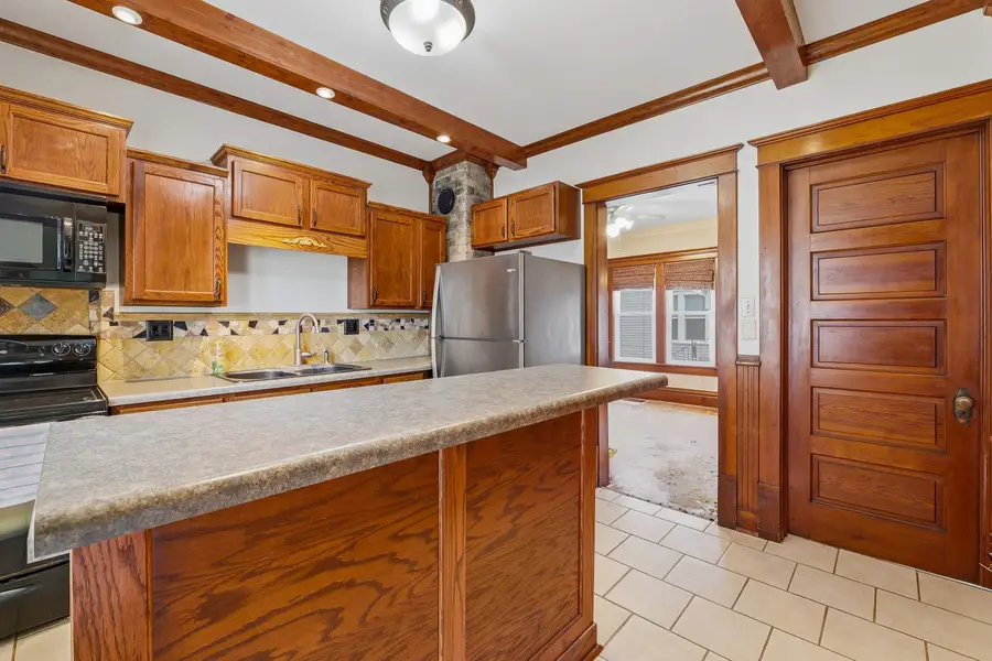 33 W 13th Street, Fond Du Lac, WI 54935 - #3