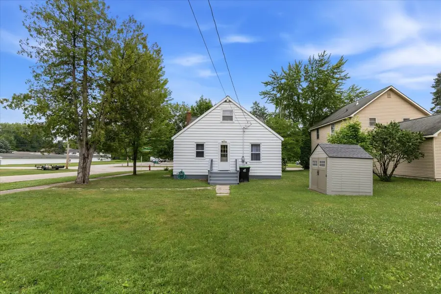 415 N Main Street, Oconto Falls, WI 54154-1005 - #3