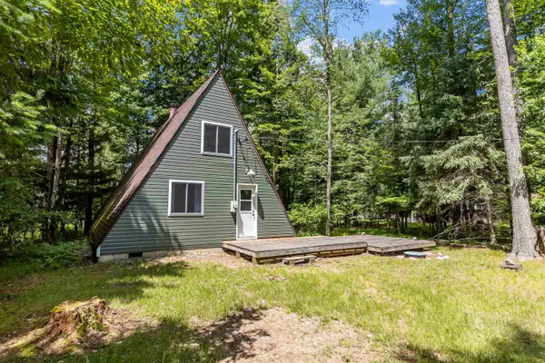 N5737 E Peterson Drive, WILD ROSE, WI 53189