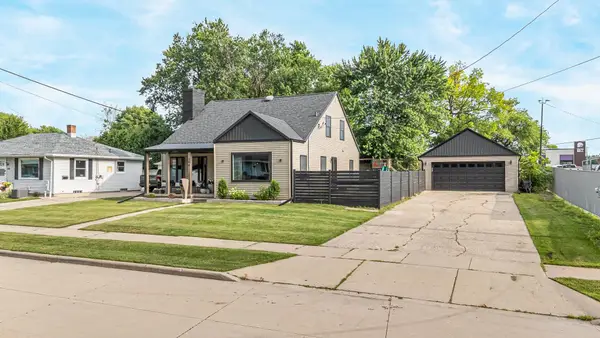 209 E 17th Street, KAUKAUNA, WI 54130