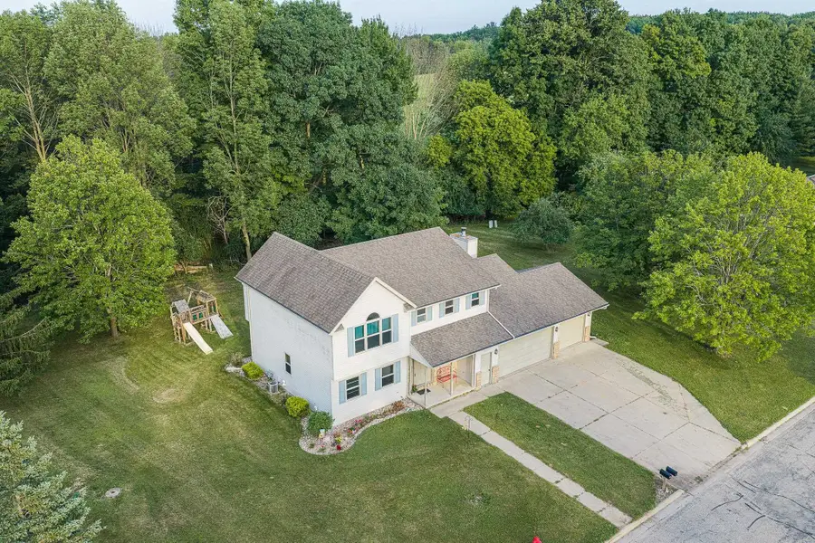 212 S Birch Avenue, Gillett, WI 54124 - #3